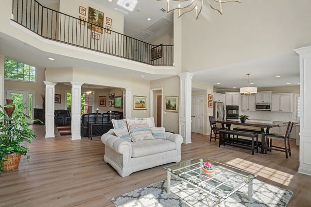 908 Plantation Blvd, Gallatin, TN 37066