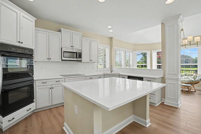 908 Plantation Blvd, Gallatin, TN 37066