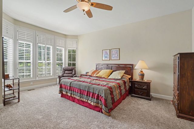 908 Plantation Blvd, Gallatin, TN 37066