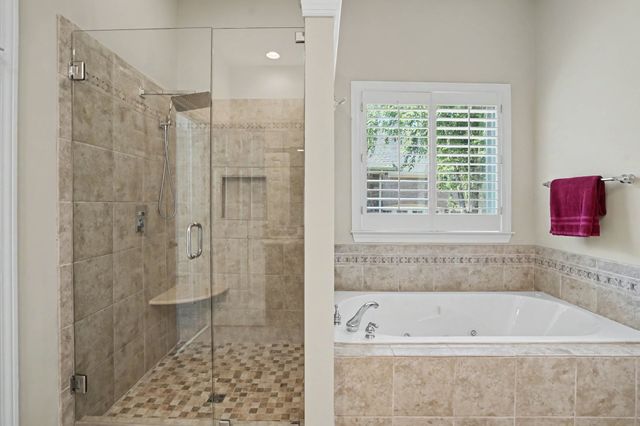 908 Plantation Blvd, Gallatin, TN 37066