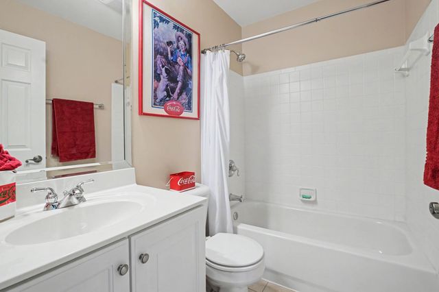 908 Plantation Blvd, Gallatin, TN 37066