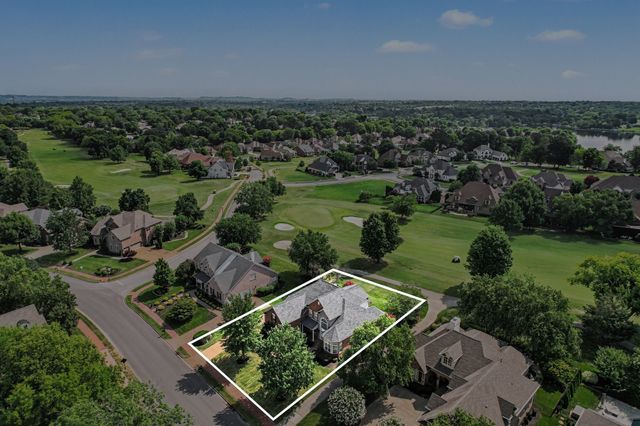 908 Plantation Blvd, Gallatin, TN 37066