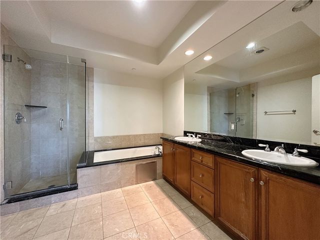 320 S Willaman Drive 402, Los Angeles, CA 90048