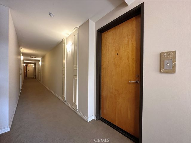 320 S Willaman Drive 402, Los Angeles, CA 90048
