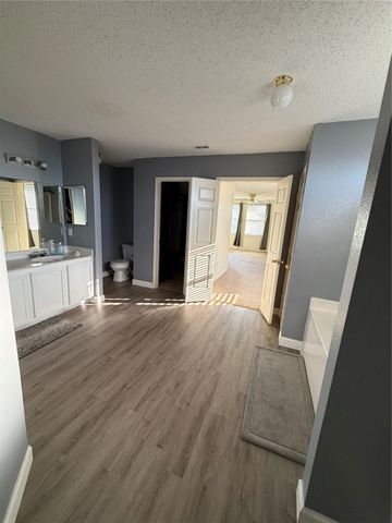 3860 Thoroughbred Trail, Fort Worth, TX 76123