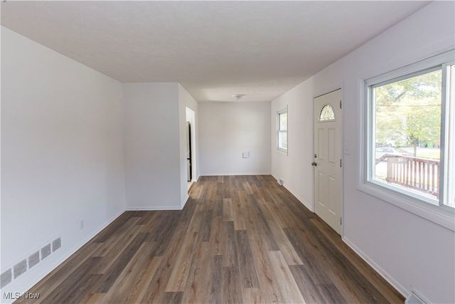 4155 Burton Drive, Stow, OH 44224