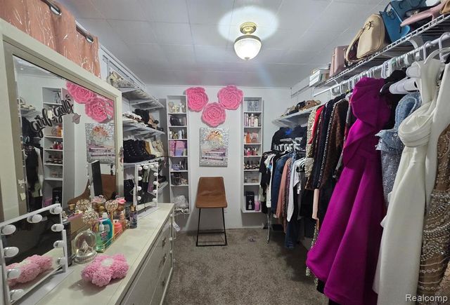 13801 Frazho Road, Warren, MI 48089