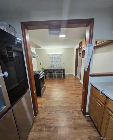 13801 Frazho Road, Warren, MI 48089