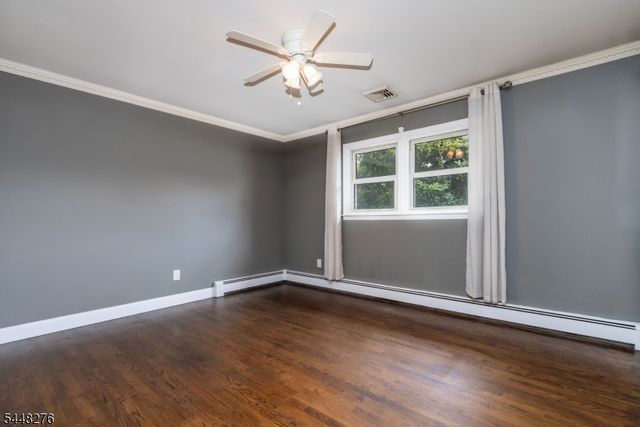 7 Bari Dr, Roxbury Twp., NJ 07852