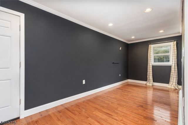 7 Bari Dr, Roxbury Twp., NJ 07852