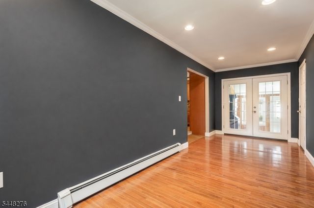 7 Bari Dr, Roxbury Twp., NJ 07852