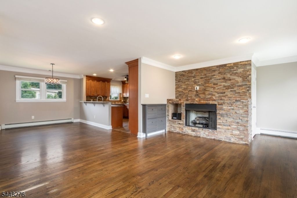 7 Bari Dr, Roxbury Twp., NJ 07852 — photo 4