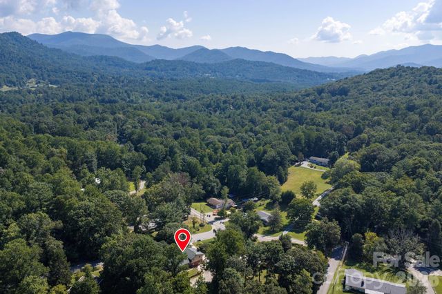 2 Independence Boulevard, Asheville, NC 28805