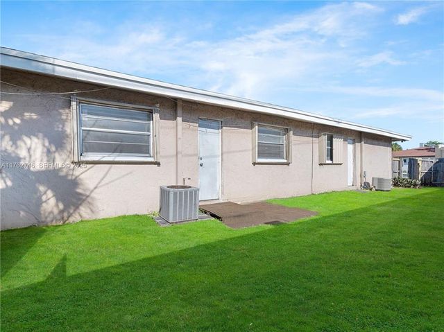 5600 NW 27th Court 5604, Lauderhill, FL 33313