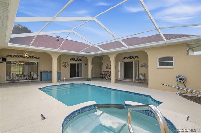 2679 W Goldenrod Drive, Beverly Hills, FL 34465