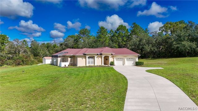 2679 W Goldenrod Drive, Beverly Hills, FL 34465