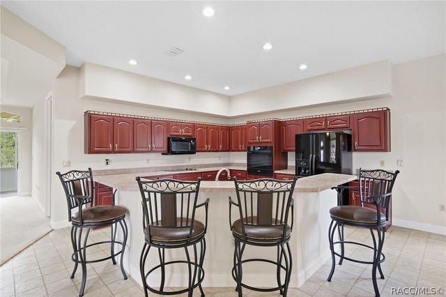 2679 W Goldenrod Drive, Beverly Hills, FL 34465