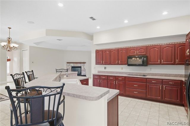 2679 W Goldenrod Drive, Beverly Hills, FL 34465
