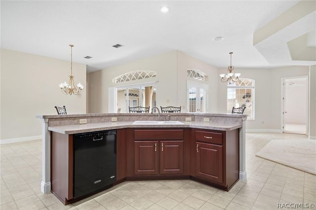 2679 W Goldenrod Drive, Beverly Hills, FL 34465