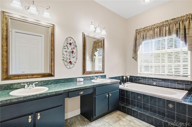 2679 W Goldenrod Drive, Beverly Hills, FL 34465