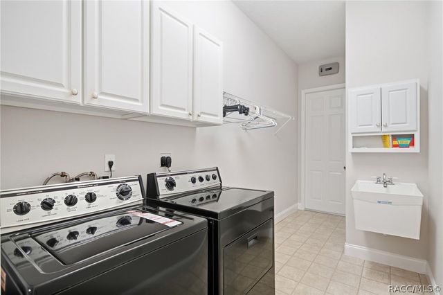 2679 W Goldenrod Drive, Beverly Hills, FL 34465