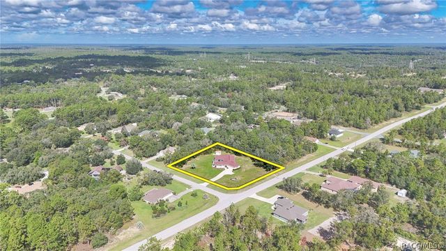 2679 W Goldenrod Drive, Beverly Hills, FL 34465