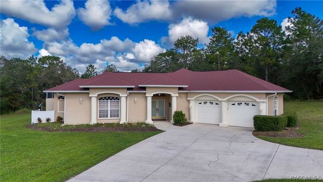2679 W Goldenrod Drive, Beverly Hills, FL 34465