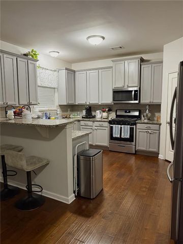 1276 Silvercrest Court, Powder Springs, GA 30127