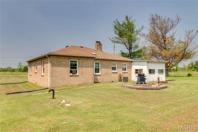 3518 Prince Road, Alton, IL 62002