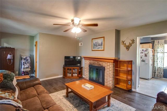 3518 Prince Road, Alton, IL 62002