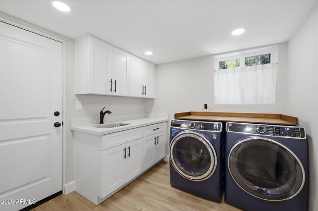 7720 E TURQUOISE Avenue, Scottsdale, AZ 85258