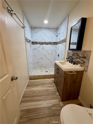 7362 Lionel, Paramount, CA 90723