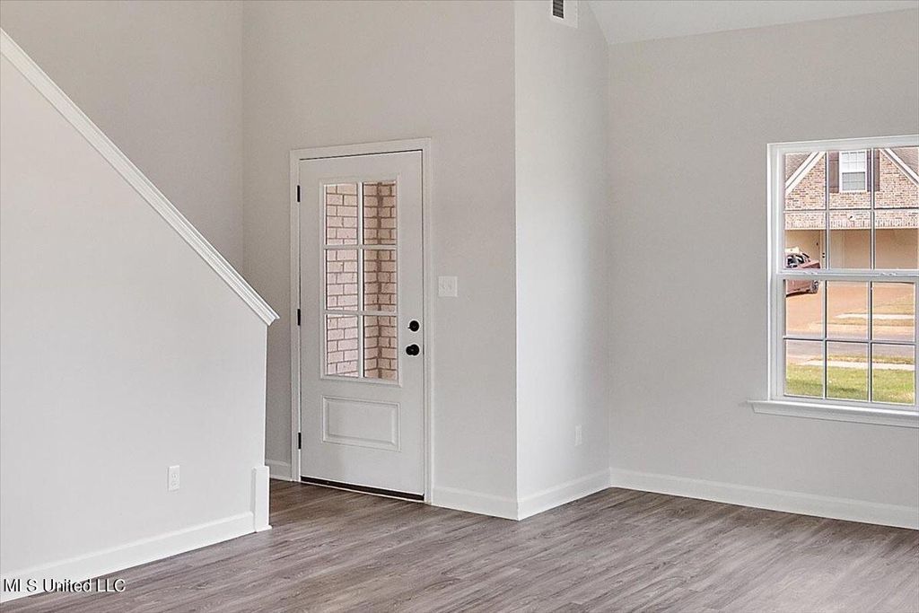 13734 Jack Thomas Boulevard, Olive Branch, MS 38654 — photo 5
