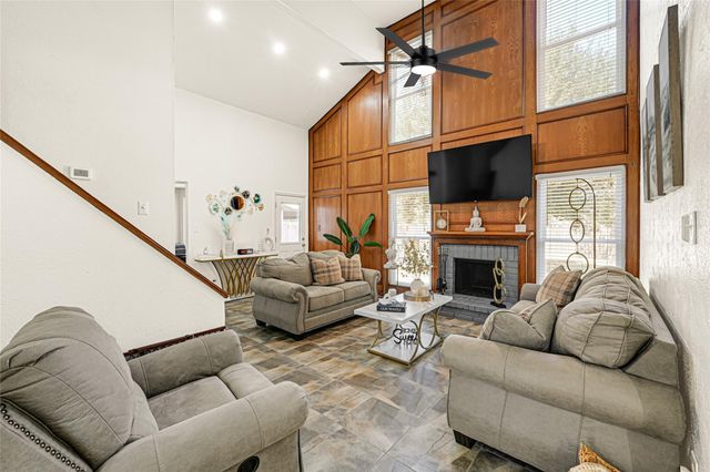 8031 Summer Place Drive, Humble, TX 77338