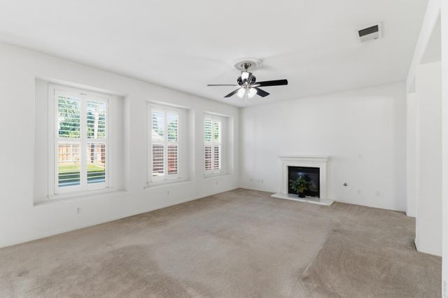 1406 Lily Avenue, Sanger, CA 93657