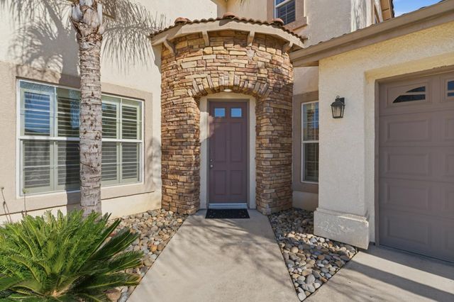 1406 Lily Avenue, Sanger, CA 93657
