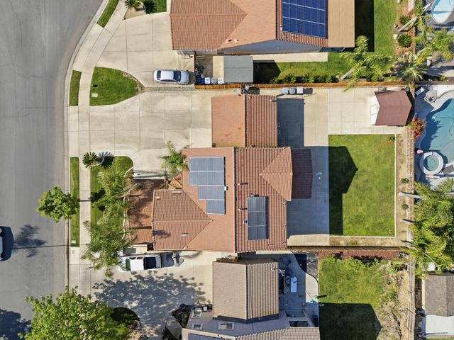 1406 Lily Avenue, Sanger, CA 93657