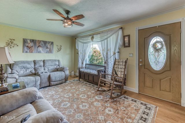 22478 Clayman Valley Road, Bristol, VA 24202