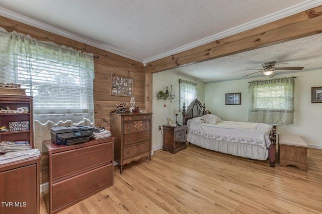 22478 Clayman Valley Road, Bristol, VA 24202
