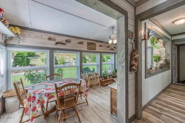 22478 Clayman Valley Road, Bristol, VA 24202