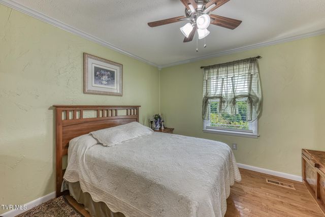22478 Clayman Valley Road, Bristol, VA 24202