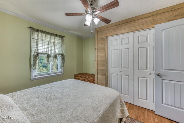 22478 Clayman Valley Road, Bristol, VA 24202