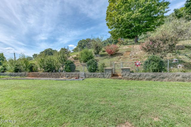 22478 Clayman Valley Road, Bristol, VA 24202