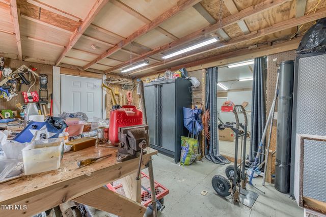 22478 Clayman Valley Road, Bristol, VA 24202