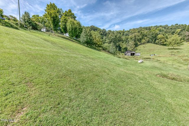 22478 Clayman Valley Road, Bristol, VA 24202