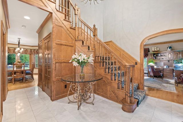 2820 Norman DRIVE, Brookfield, WI 53045