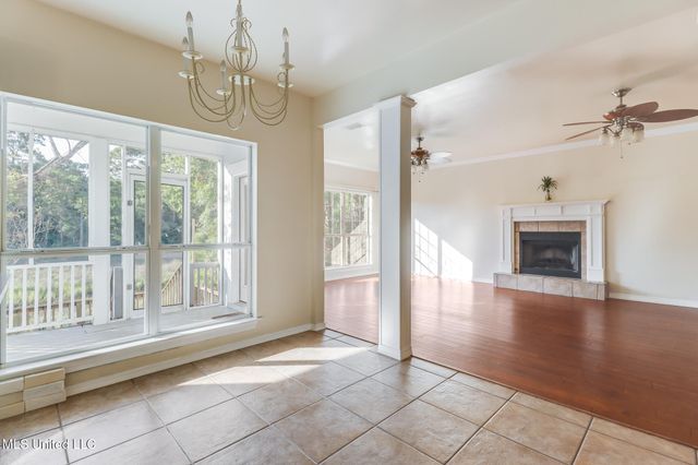 1066 Conley Circle, Ocean Springs, MS 39564