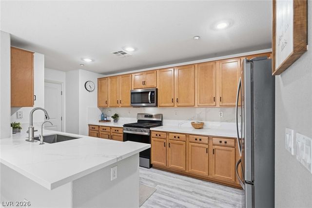 10718 Myrtle Grove Avenue, Las Vegas, NV 89166