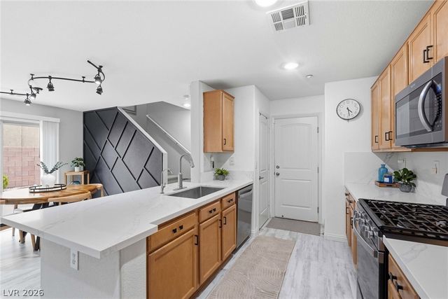 10718 Myrtle Grove Avenue, Las Vegas, NV 89166