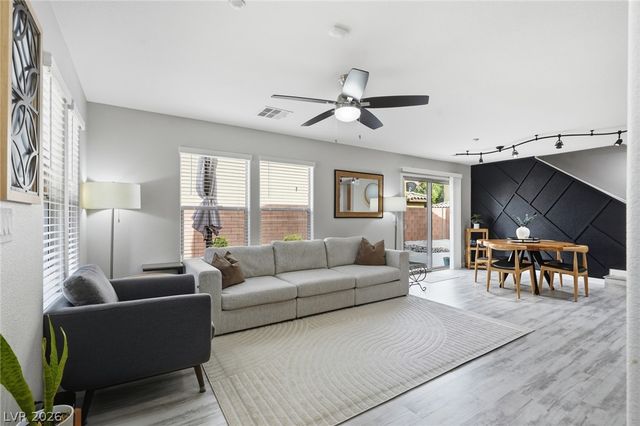 10718 Myrtle Grove Avenue, Las Vegas, NV 89166